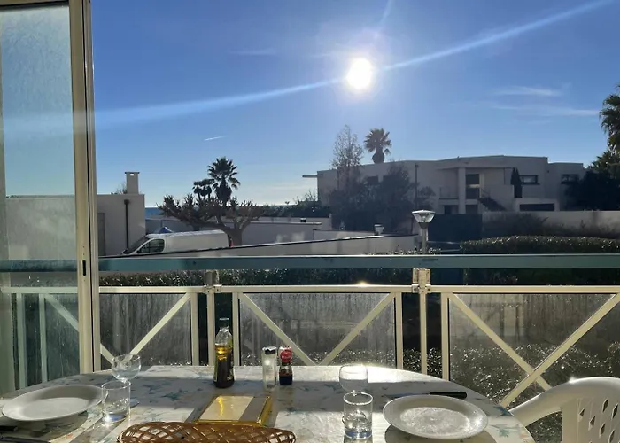 Savanna Ii Joli 3 Pieces Avec Piscine Rochelongue Cap D'agde Agde